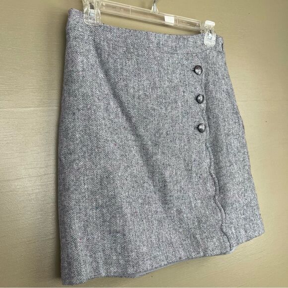 Talbots Petites Herringbone Wool Blend Skirt Gray Faux Wrap Scallop 6P - Picture 2 of 9